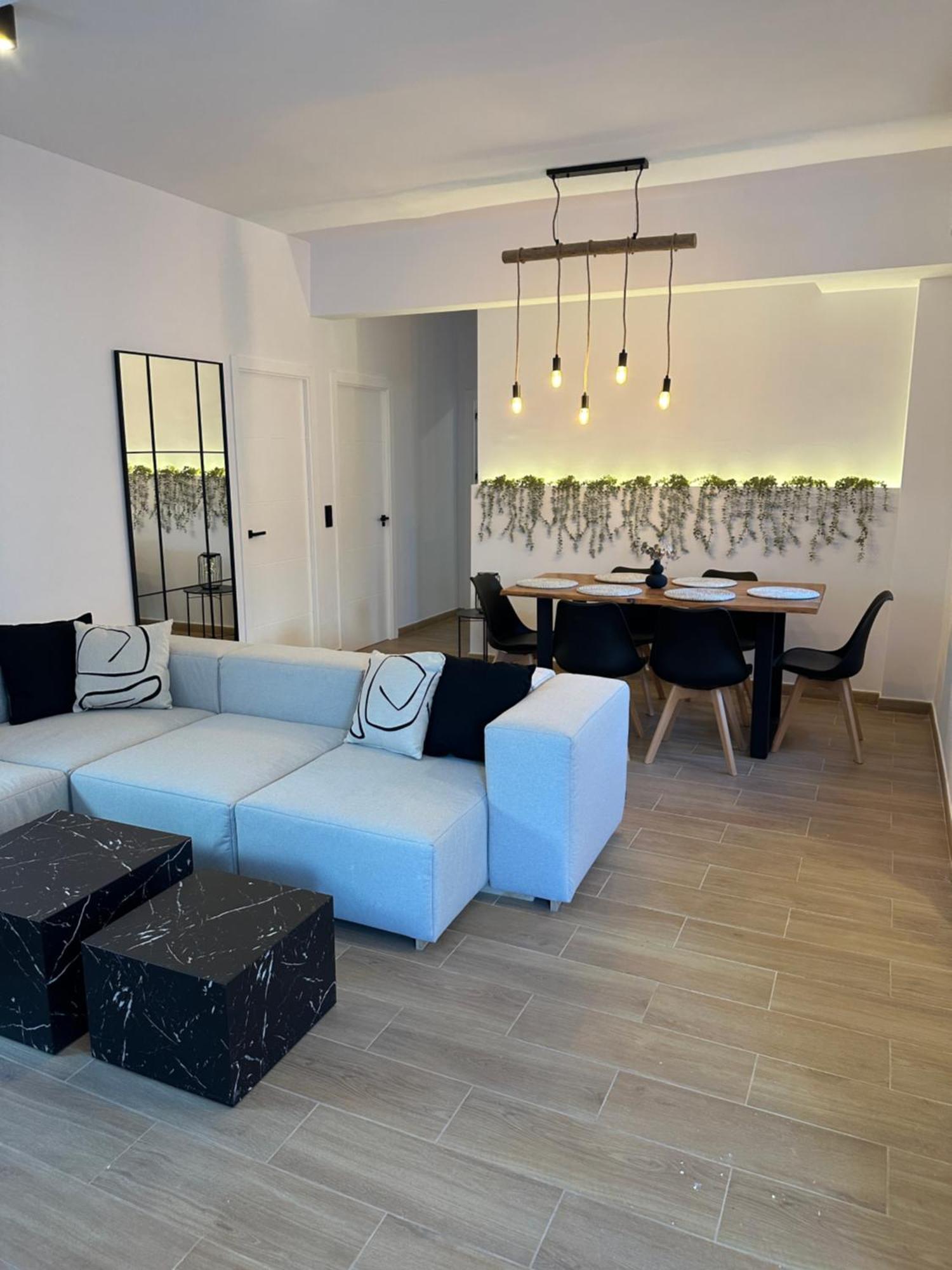Apartment 3 *